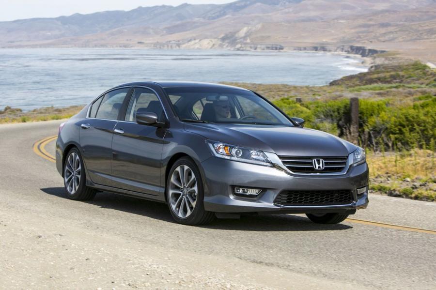  Honda Accord Sport Sedan 2013 года  (фото 134 из 147)